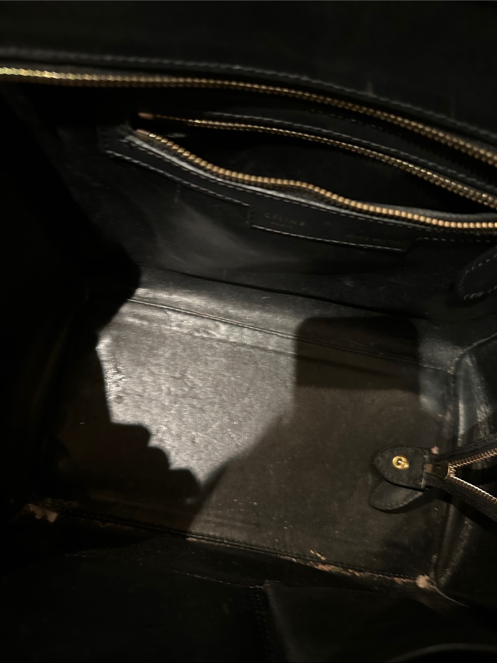 Classic Black  Leather Tote Bag - Women's Everyday Carry - Picture 5 of 10